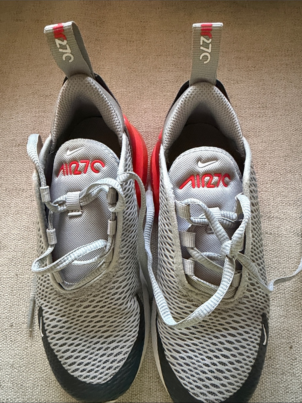 Nike Grey and Red Air Max 270 Running Sneakers - Picture 2 of 8